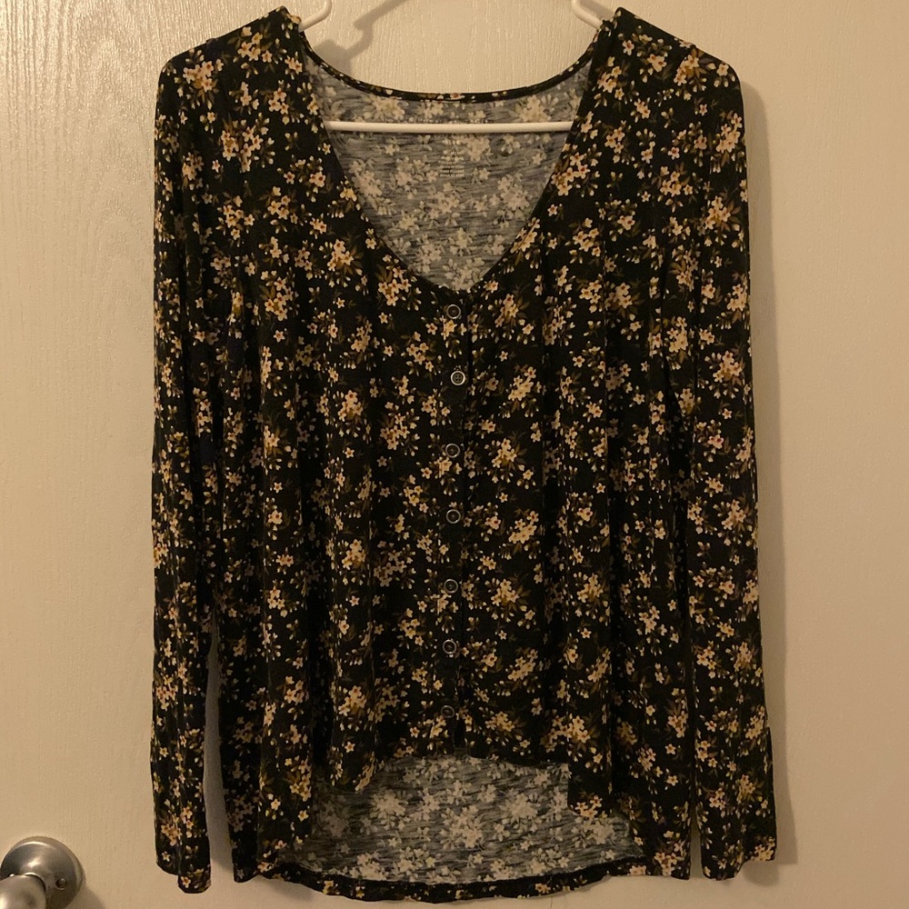 American Eagle Long sleeve